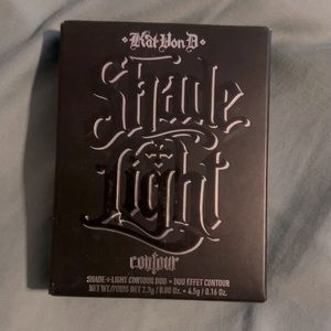 Kat Von D Shade and Light Contour Duo